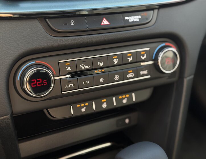 KIA XCeed CUV / Crossover 1,6 l 132 kw