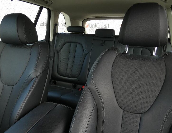 BMW X5 SUV / Terénní 3,0 l 245 kw