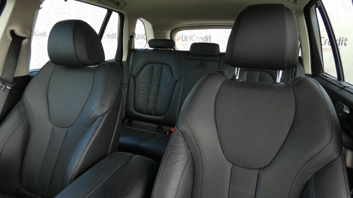 BMW X5 SUV / Terénní 3,0 l 245 kw