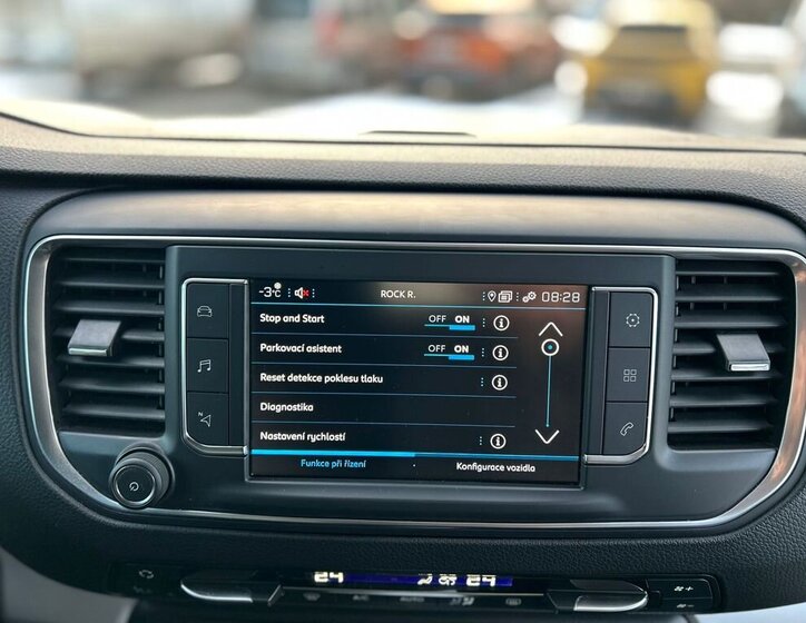 Peugeot Traveller 19