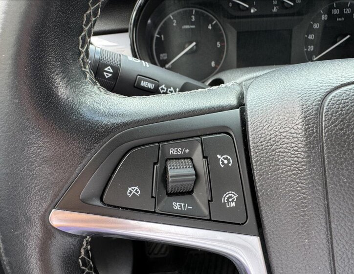 Opel Mokka SUV 1,6 l 81 kw