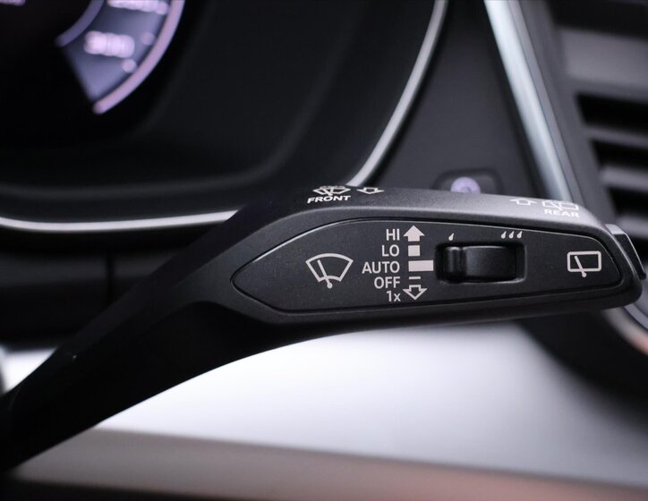 Audi Q5 SUV 2,0 l 150 kw