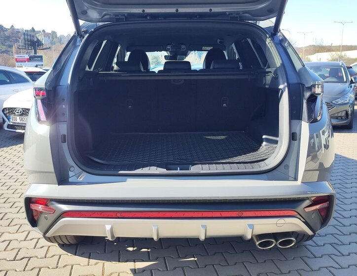 Hyundai Tucson SUV / Terénní 1,6 l 169 kw