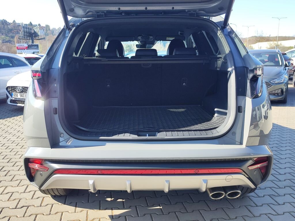 Hyundai Tucson SUV / Terénní 1,6 l 169 kw