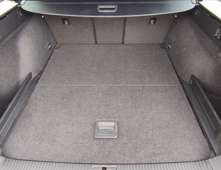 Volkswagen Passat 24