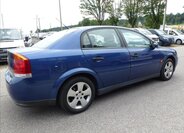 Opel Vectra Sedan / Limuzína 1,8 l 90 kw