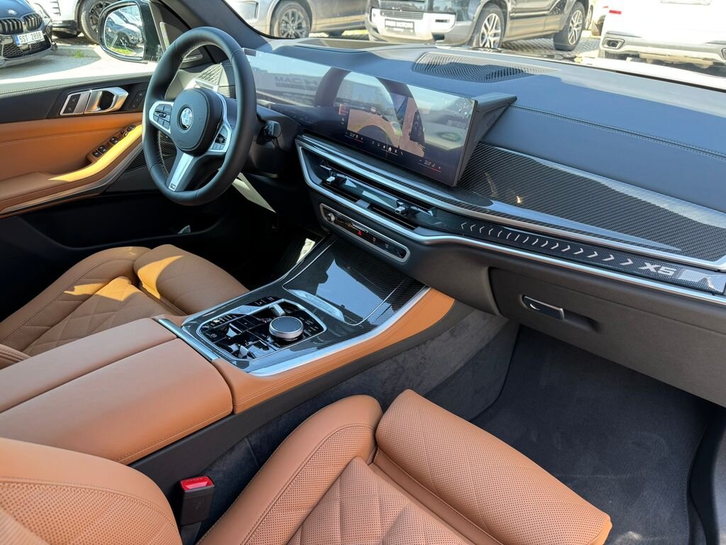 BMW X5 SUV / Terénní 3,0 l 210 kw