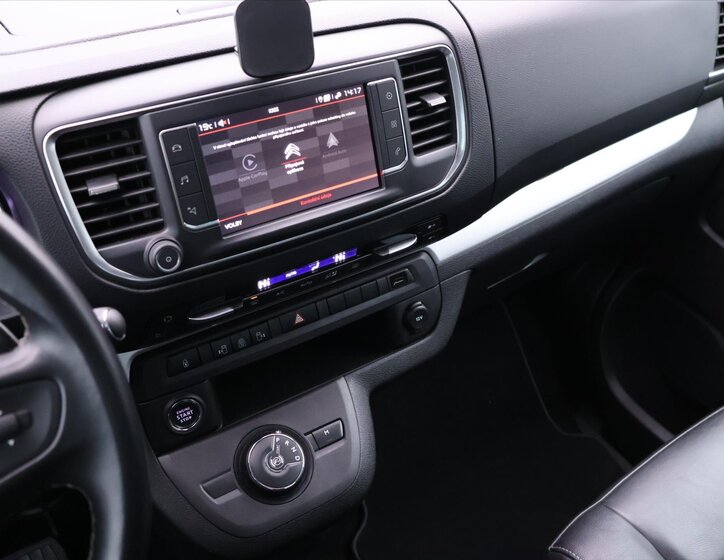 Citroën SpaceTourer 24