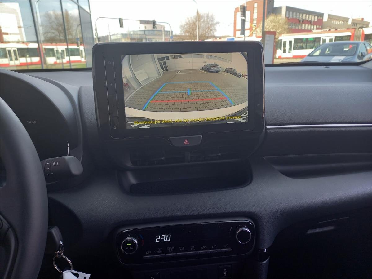 Toyota Yaris Hatchback 1,5 l 85 kw