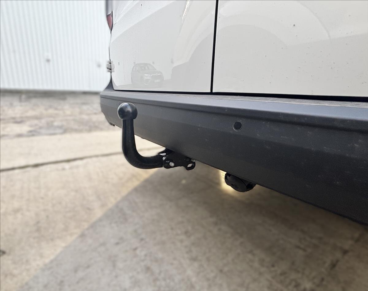 Volkswagen Caddy Skříň 2,0 l 75 kw