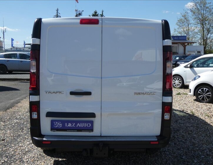 Renault Trafic 5