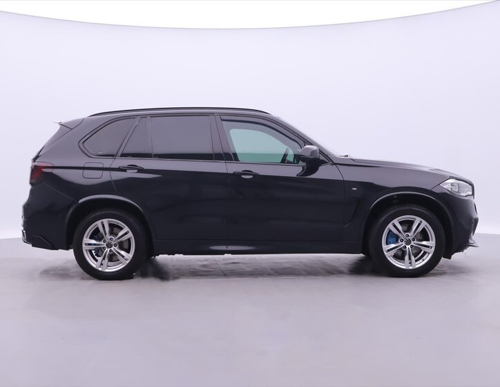 BMW X5 SUV / Terénní 3,0 l 230 kw