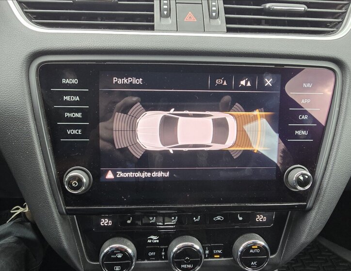 Škoda Octavia Sedan / Limuzína 2,0 l 135 kw