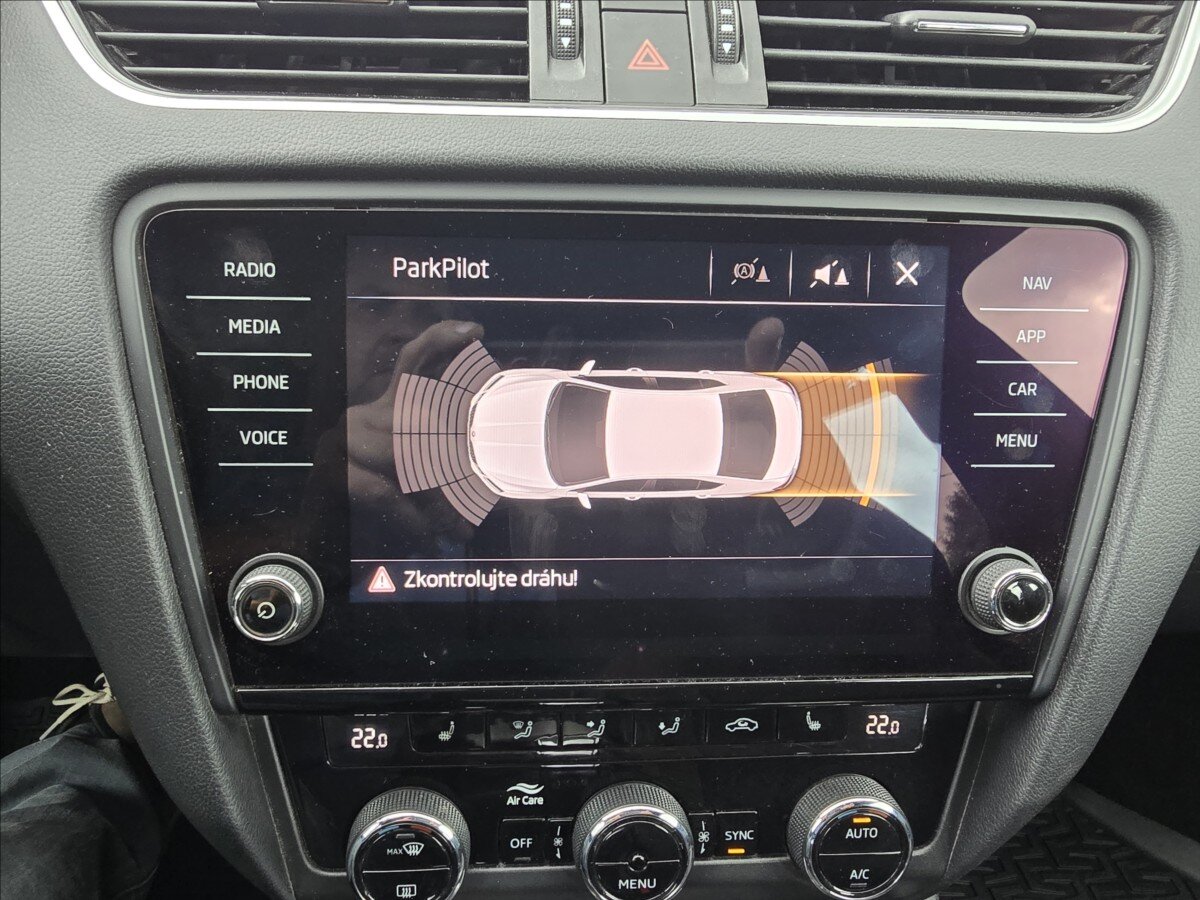 Škoda Octavia Sedan / Limuzína 2,0 l 135 kw