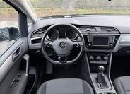 Volkswagen Touran 16