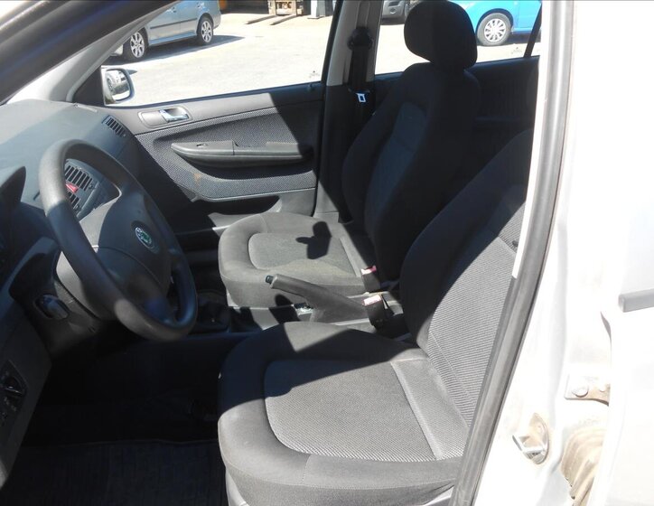 Škoda Fabia Hatchback 1,2 l 40 kw