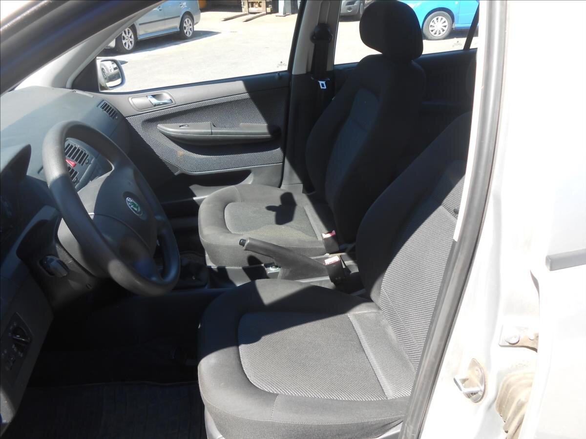 Škoda Fabia Hatchback 1,2 l 40 kw