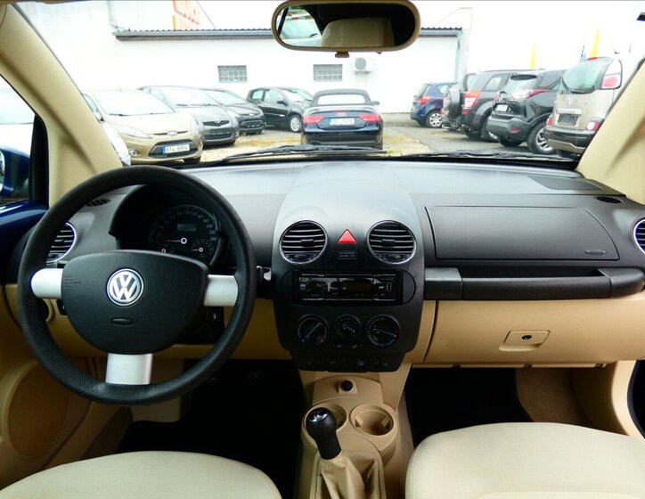 Volkswagen New Beetle Kabriolet 1,6 l 75 kw