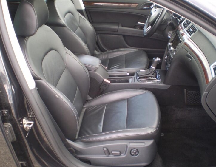 Škoda Superb Kombi 2,0 l 125 kw