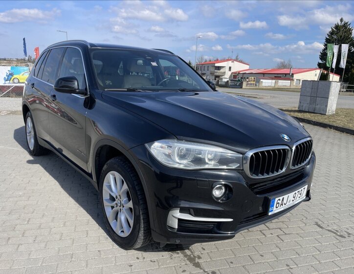 BMW X5 SUV / Terénní 3,0 l 190 kw