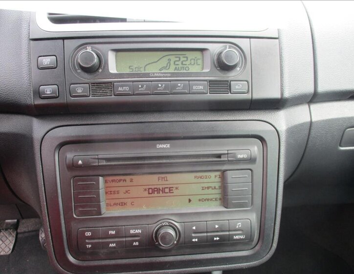 Škoda Roomster Kombi 1,2 l 51 kw