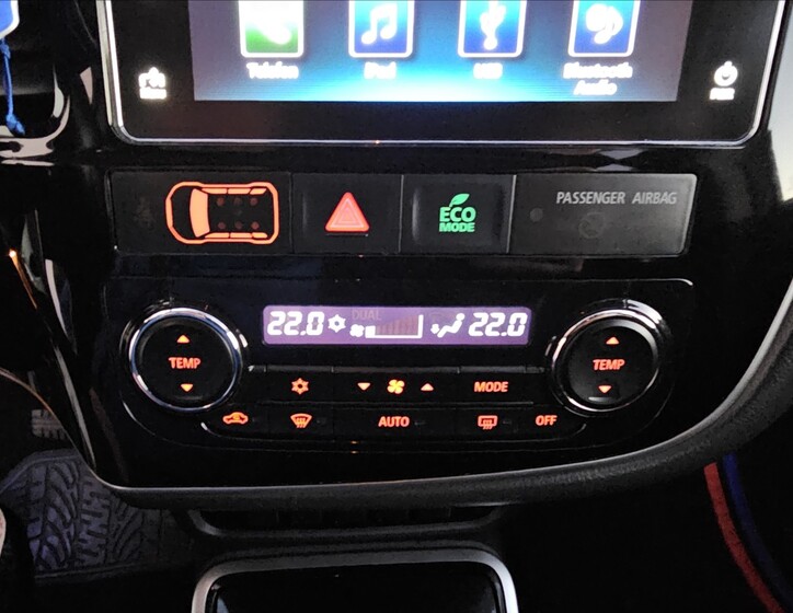 Mitsubishi Outlander 21