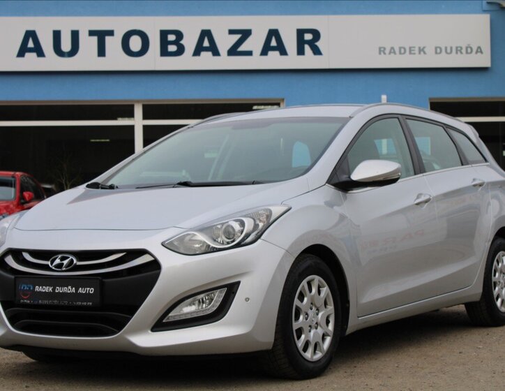 Hyundai i30 Kombi 1,6 l 81 kw