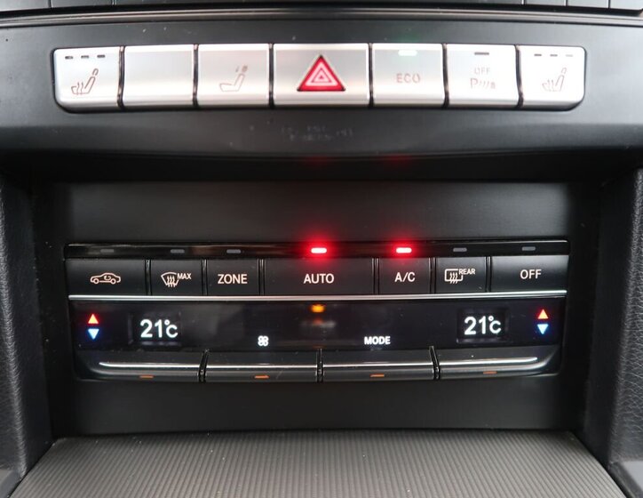 Mercedes-Benz Třídy E Kombi 3,0 l 190 kw