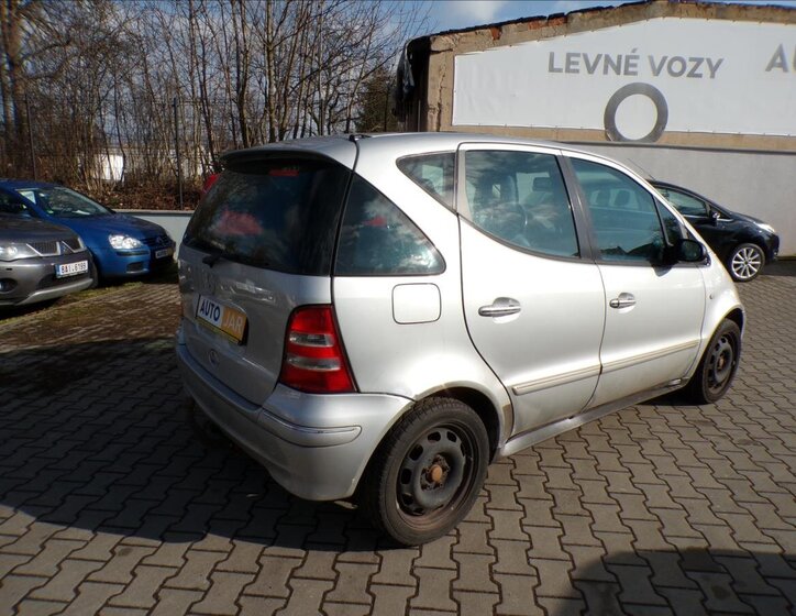 Mercedes-Benz Třídy A Kombi 1,6 l 75 kw
