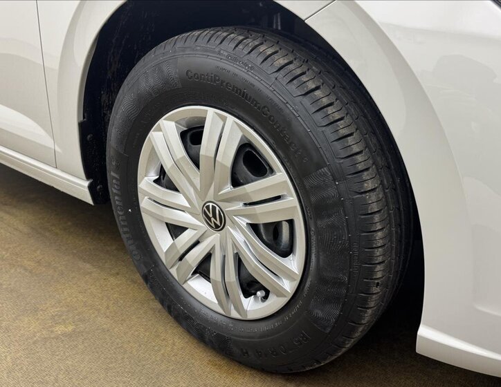 Volkswagen Polo Hatchback 999,0 59 kw