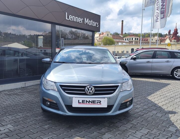 Volkswagen Passat CC Sedan / Limuzína 2,0 l 103 kw