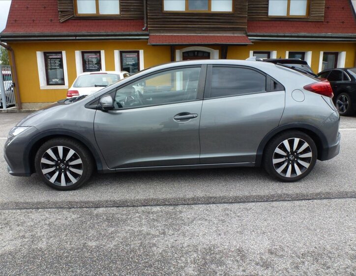 Honda Civic Hatchback 1,8 l 104 kw