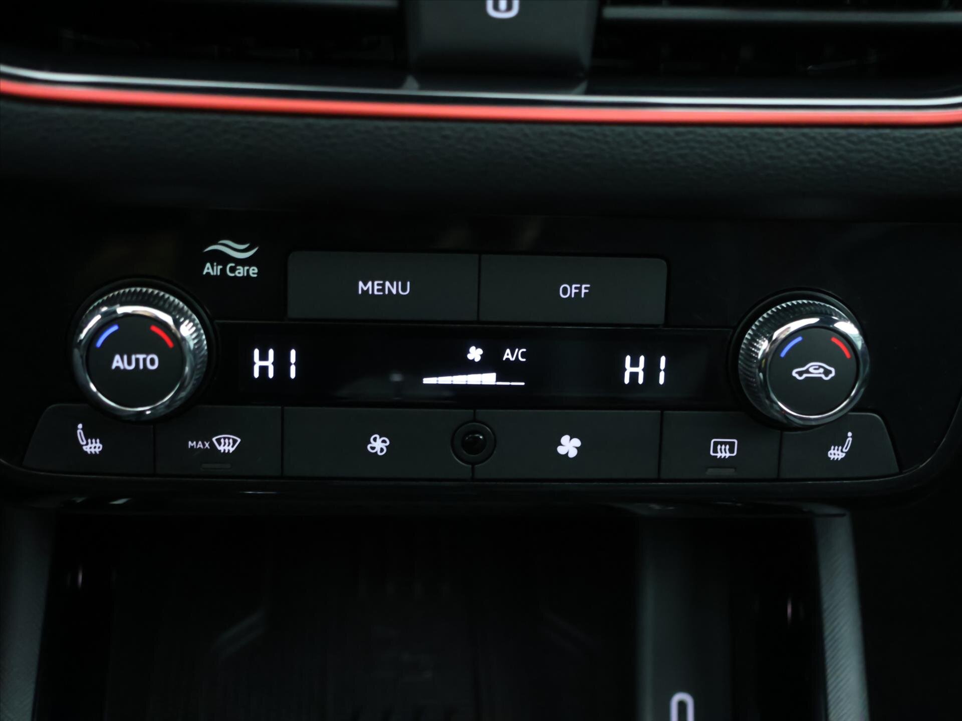 Škoda Kamiq SUV / Terénní 1,5 l 110 kw