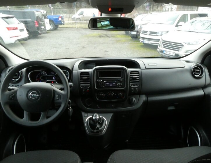 Opel Vivaro 30