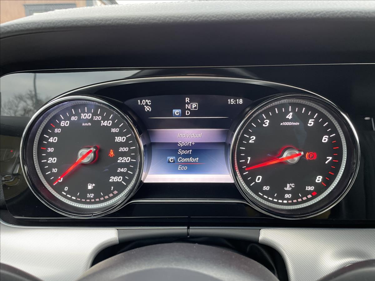 Mercedes-Benz Třídy E