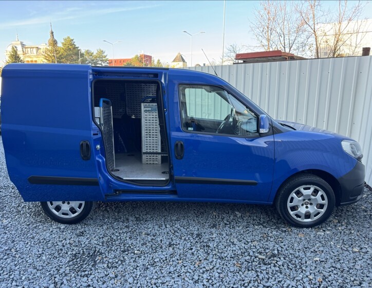 Fiat Dobló cargo 16