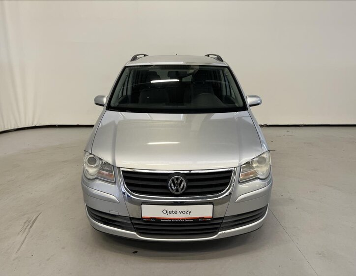 Volkswagen Touran MPV 1,6 l 75 kw