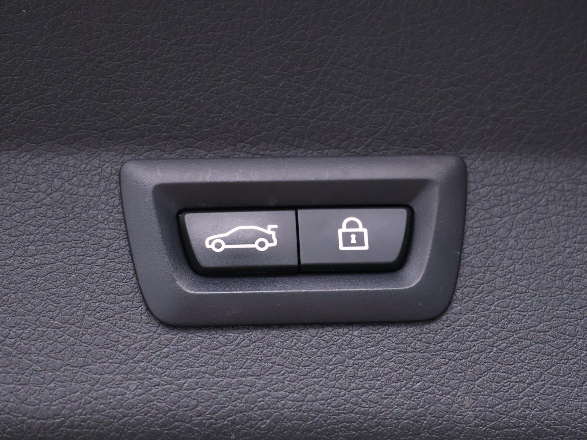 BMW Řada 2 MPV 1,5 l 85 kw