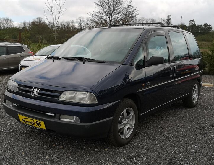 Peugeot 806 Kombi 2,1 l 80 kw
