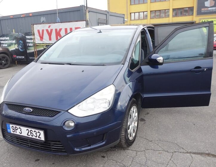 Ford S-MAX 14