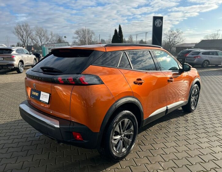 Peugeot 2008 SUV 1,2 l 74 kw