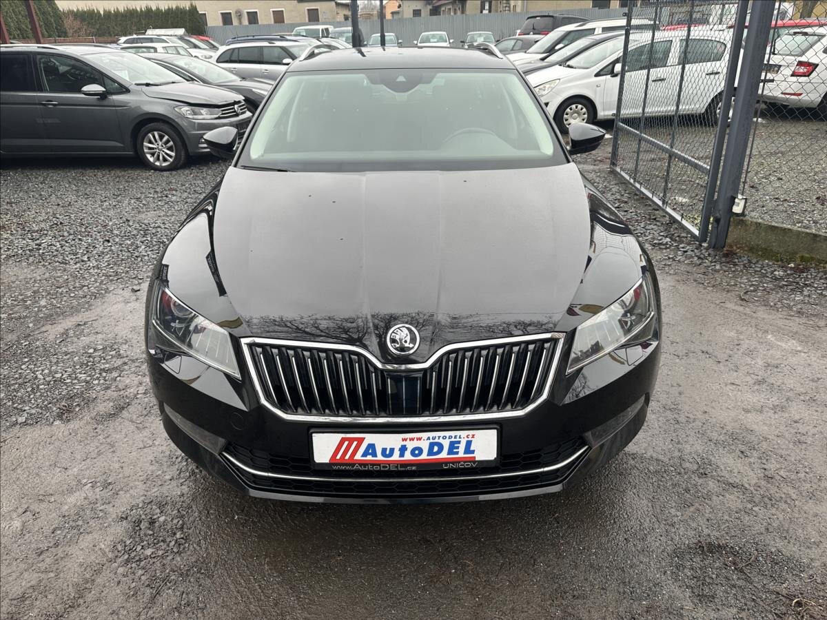 Škoda Superb Kombi 2,0 l 140 kw