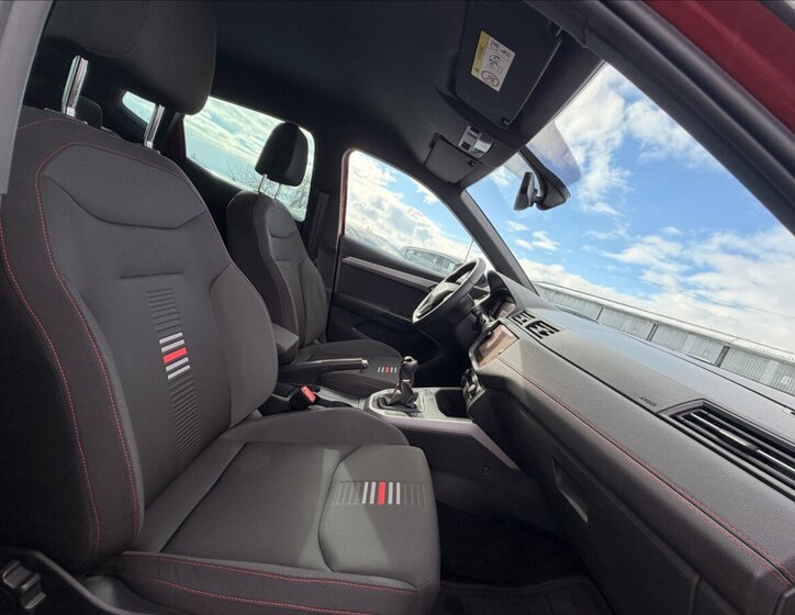 Seat Arona Hatchback 1,5 l 110 kw