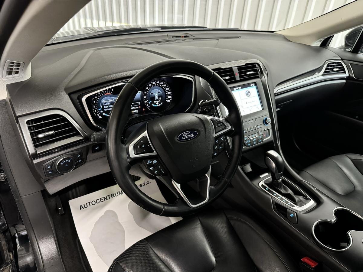 Ford Mondeo Kombi 1,5 l 121 kw