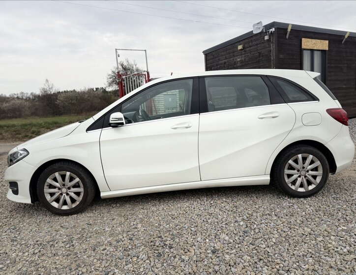 Mercedes-Benz Třídy B Kombi 1,5 l 80 kw
