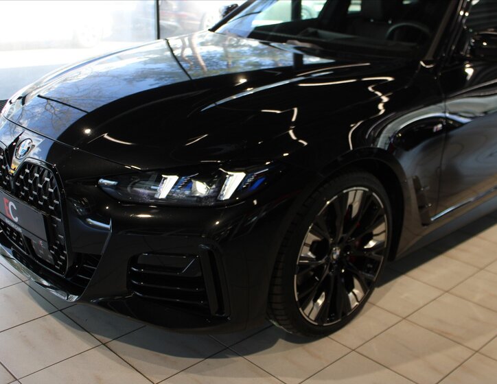 BMW Řada 4 Sedan / Limuzína 2,0 l 140 kw