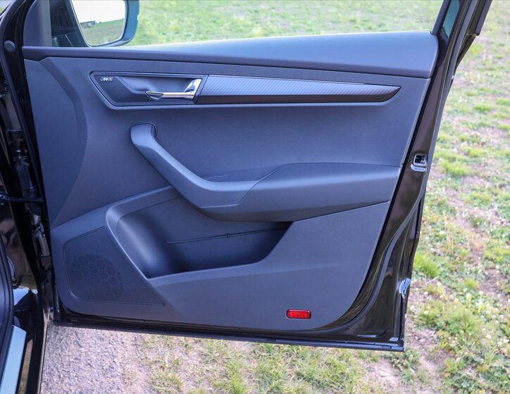 Škoda Karoq SUV / Terénní 2,0 l 110 kw