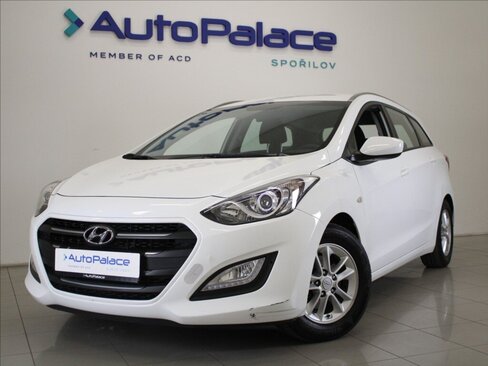 Hyundai i30 Kombi 1,6 l 99 kw