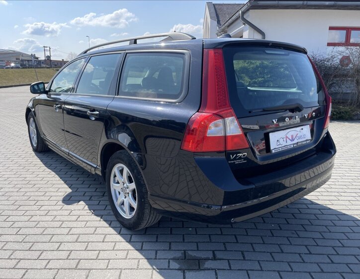 Volvo V70 Kombi 2,4 l 136 kw