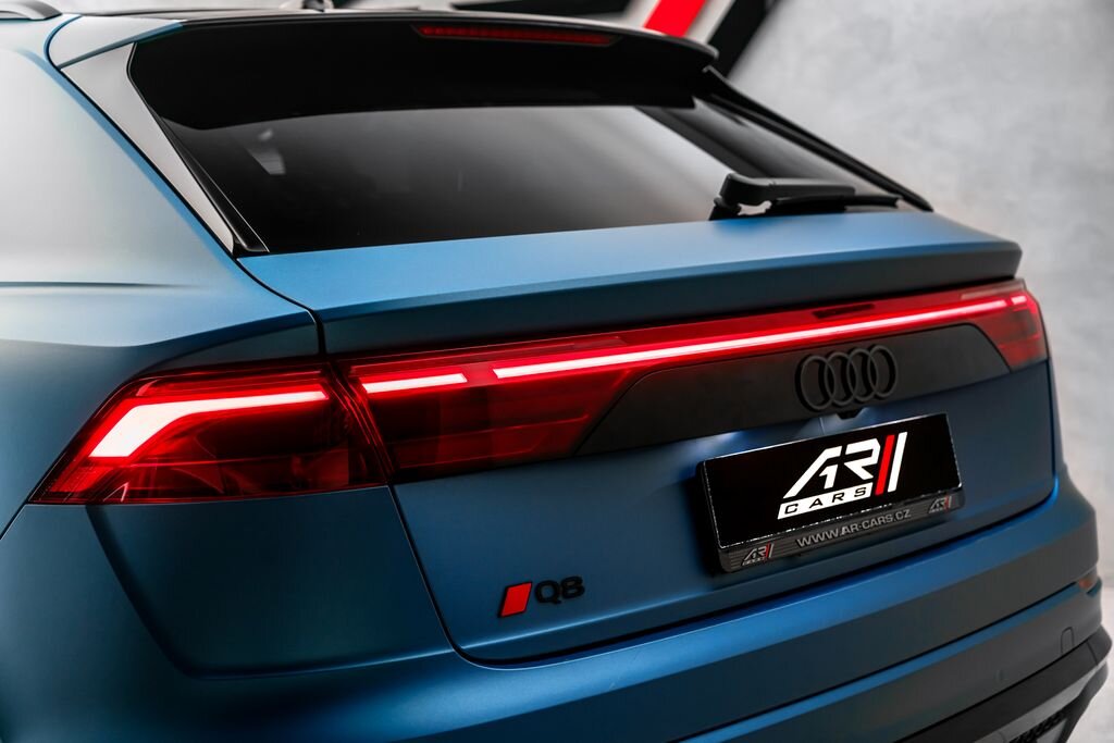 Audi Q8 SUV / Terénní 3,0 l 210 kw